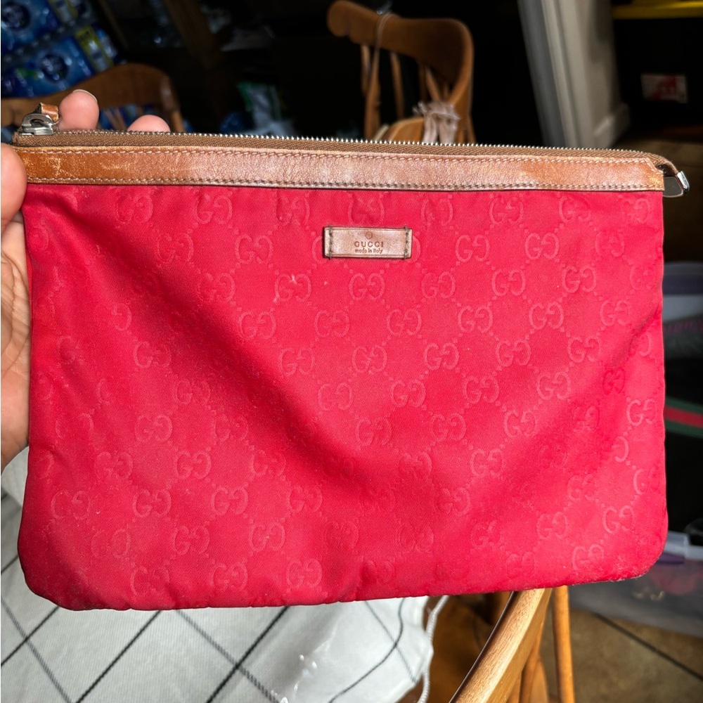 ❤️💲Gucci Red Cosmetic Nylon Large Bag ❤️💲 - Picture 3 of 12